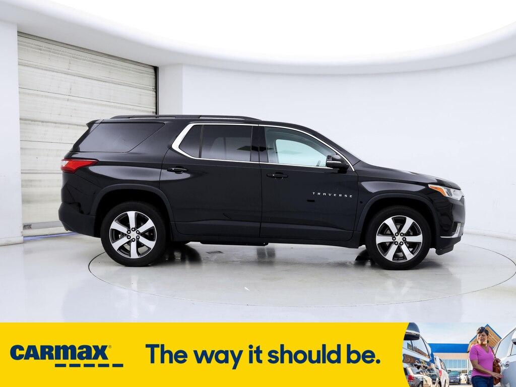 used 2021 Chevrolet Traverse car, priced at $26,998
