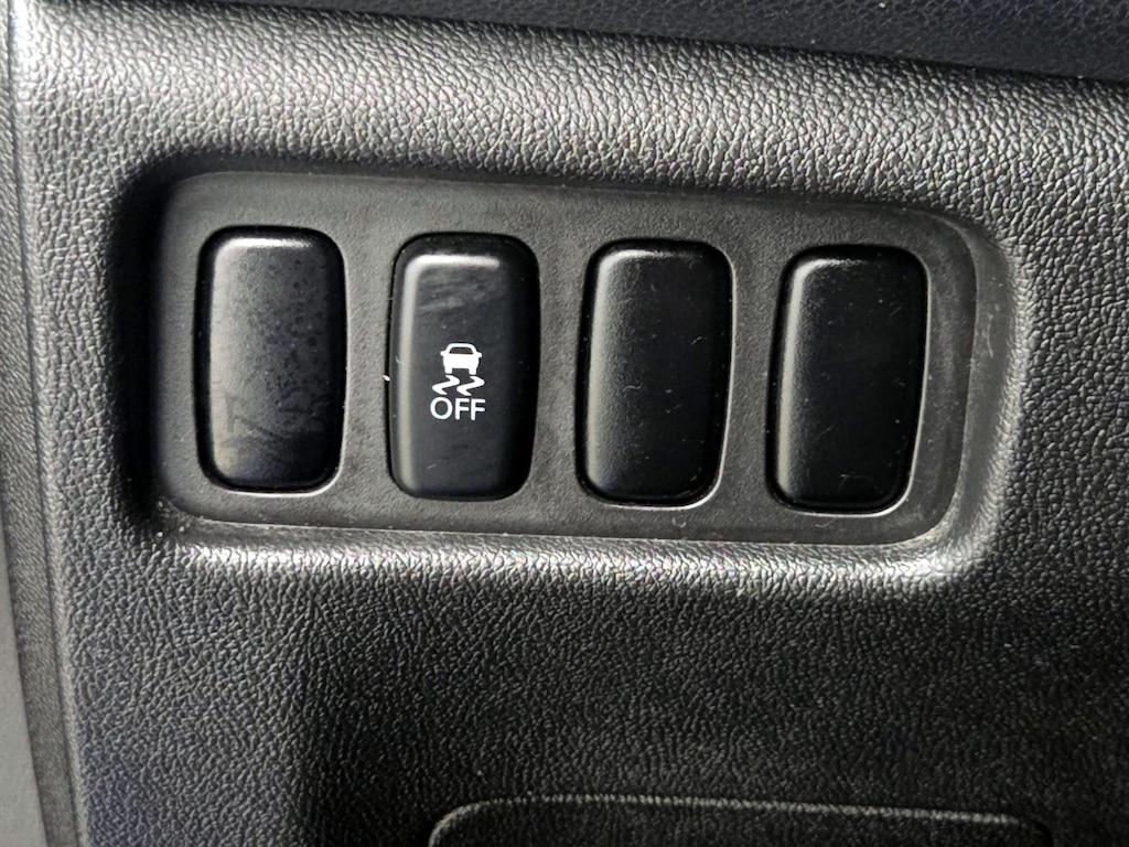 used 2015 Mitsubishi Outlander Sport car, priced at $13,599