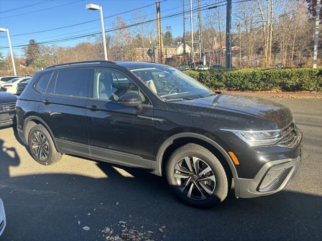 new 2024 Volkswagen Tiguan car, priced at $30,944