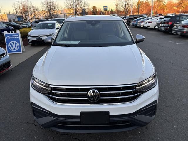 new 2024 Volkswagen Tiguan car, priced at $33,451