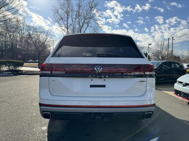 new 2025 Volkswagen Atlas car, priced at $46,013