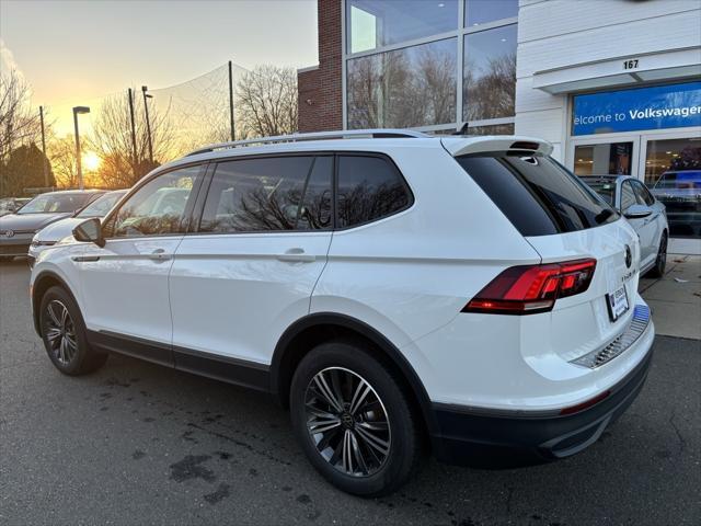 new 2024 Volkswagen Tiguan car, priced at $33,451