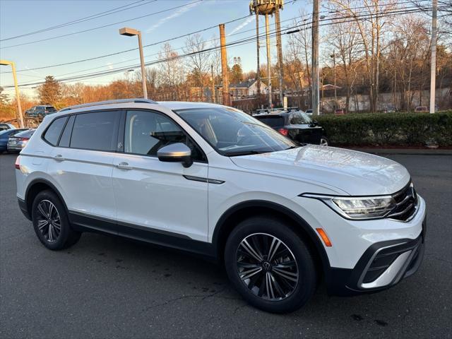 new 2024 Volkswagen Tiguan car, priced at $33,451