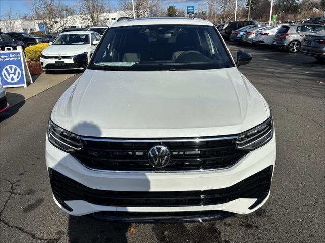 new 2024 Volkswagen Tiguan car, priced at $36,663