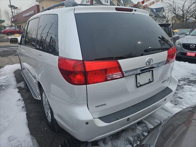 used 2004 Toyota Sienna car, priced at $5,800