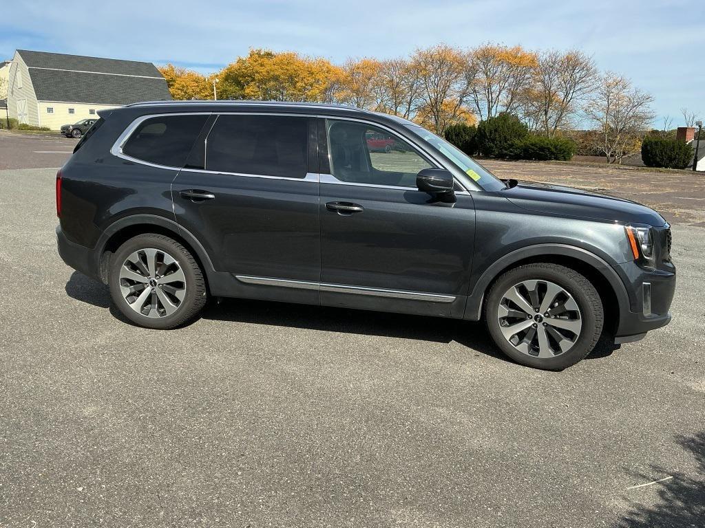 used 2022 Kia Telluride car, priced at $35,648