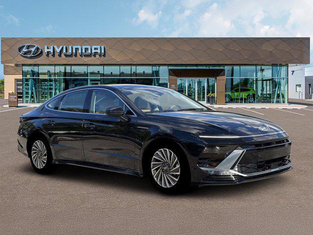 new 2026 Hyundai Sonata Hybrid car, priced at $39,600