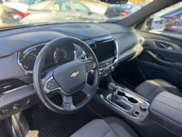used 2023 Chevrolet Traverse car, priced at $28,850