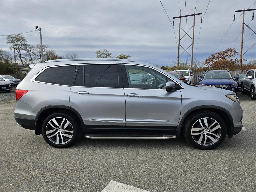 used 2018 Honda Pilot car, priced at $26,449