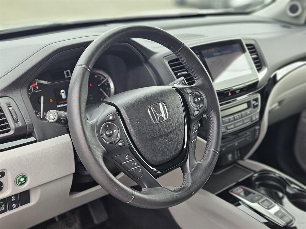 used 2018 Honda Pilot car, priced at $26,449