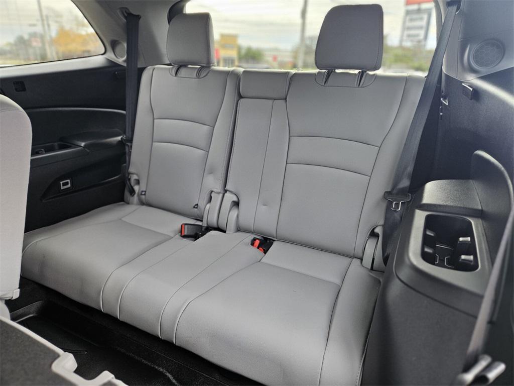 used 2018 Honda Pilot car, priced at $26,449