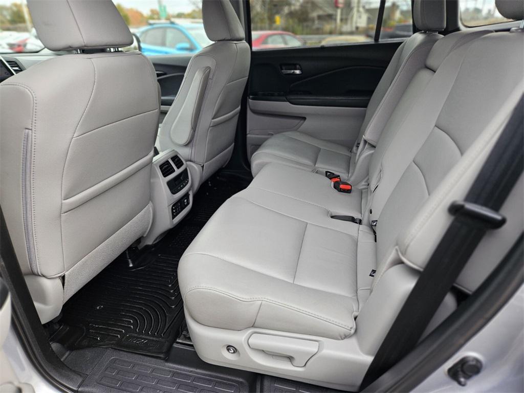 used 2018 Honda Pilot car, priced at $26,449