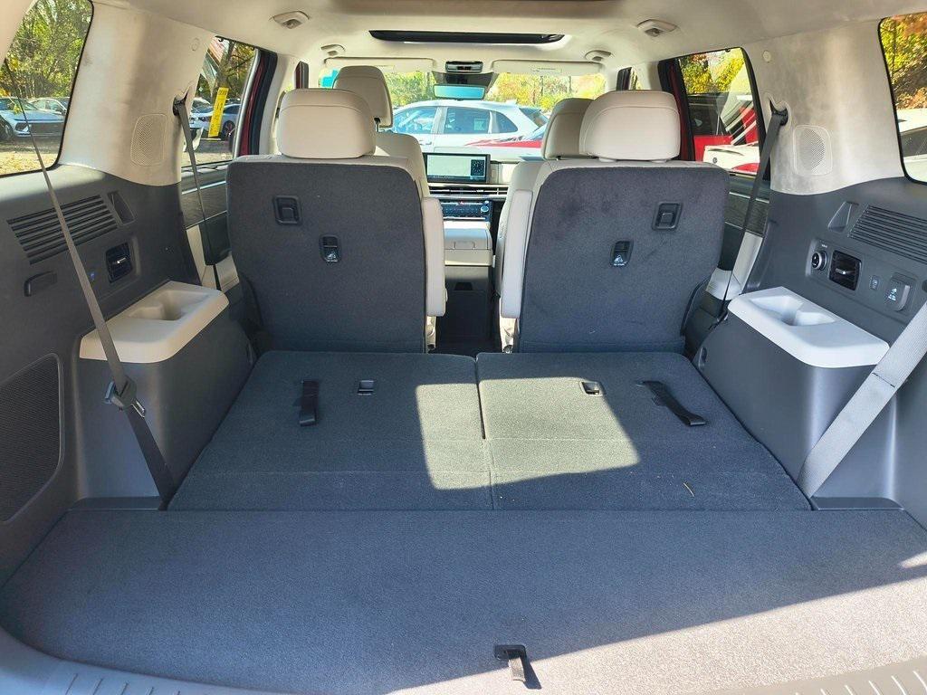 used 2024 Hyundai SANTA FE HEV car, priced at $40,661