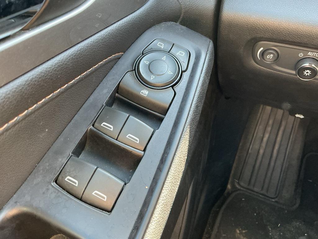 used 2020 Chevrolet Traverse car, priced at $19,631