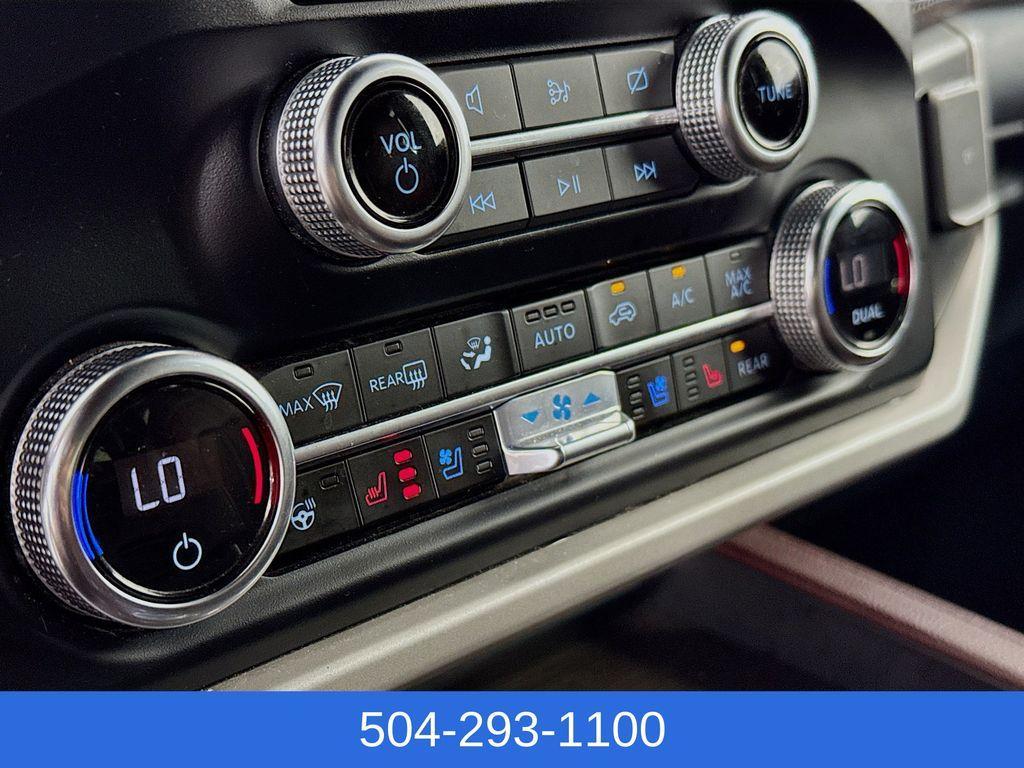 used 2023 Ford Expedition car, priced at $44,899