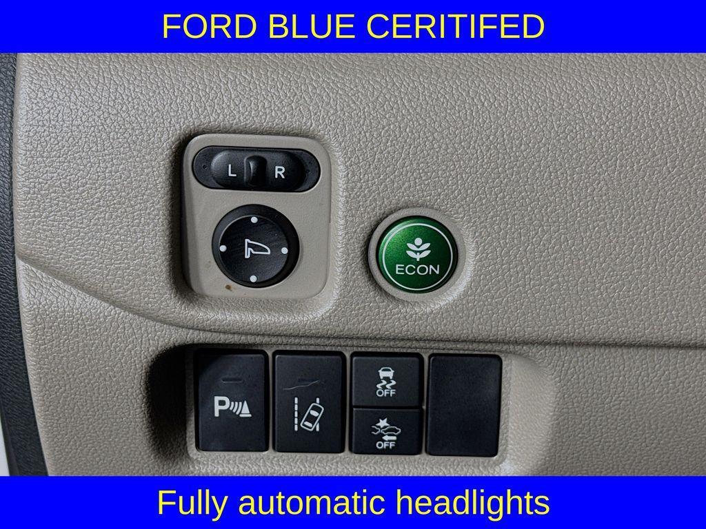 used 2018 Honda Pilot car, priced at $25,900