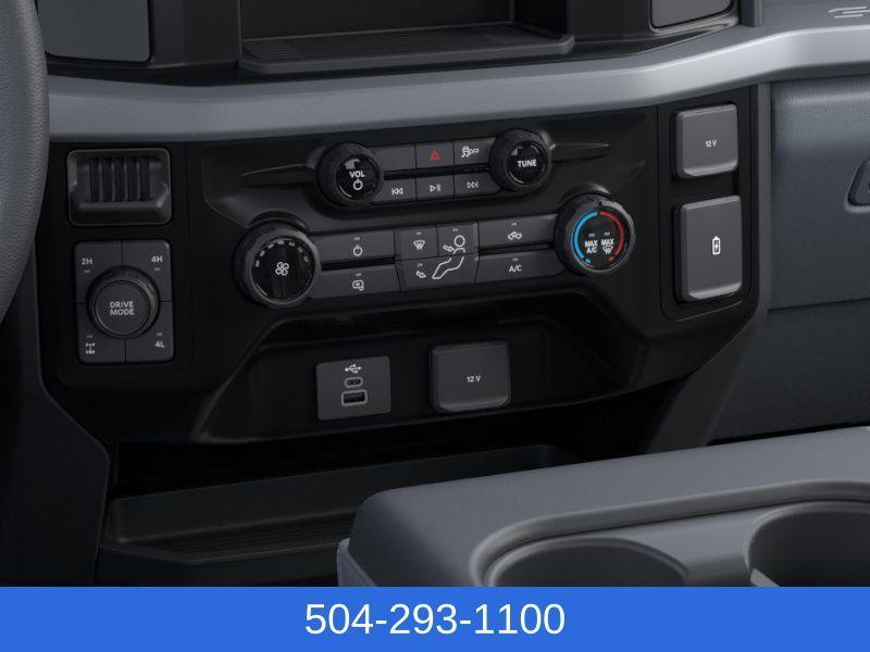 new 2025 Ford F-250 car, priced at $65,370