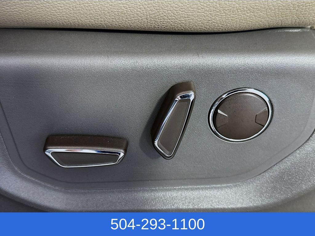 used 2020 Ford Expedition car, priced at $26,900