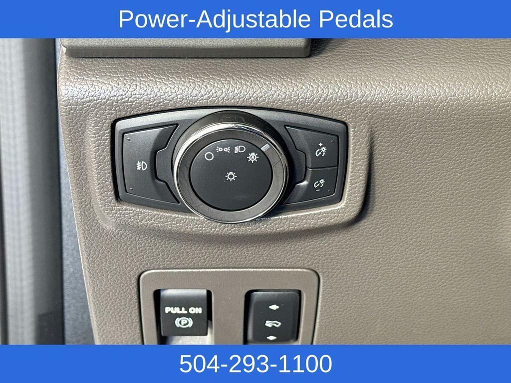 used 2018 Ford Expedition car, priced at $24,998