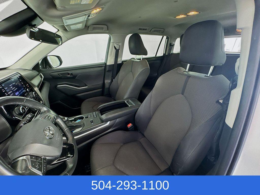 used 2021 Toyota Highlander car, priced at $23,414