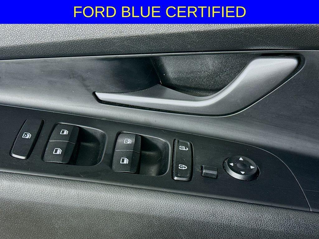 used 2022 Hyundai Elantra car, priced at $18,277