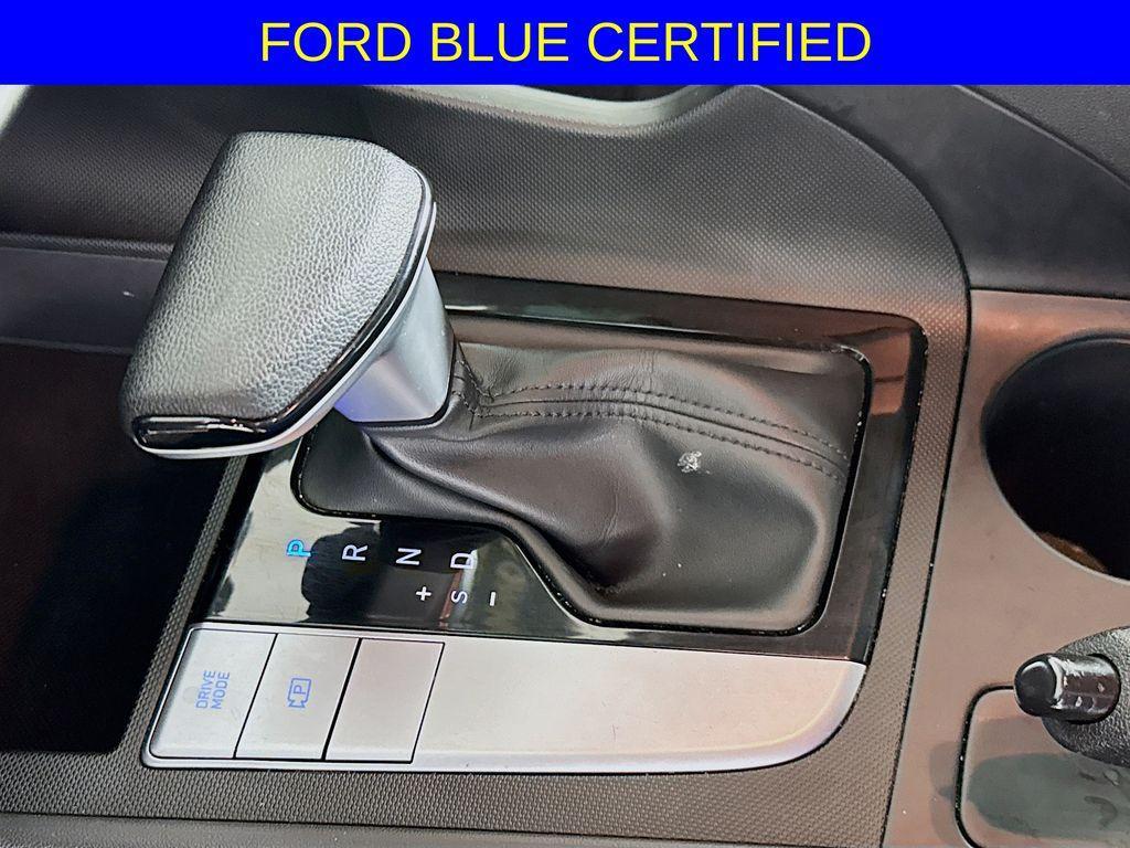 used 2022 Hyundai Elantra car, priced at $18,277