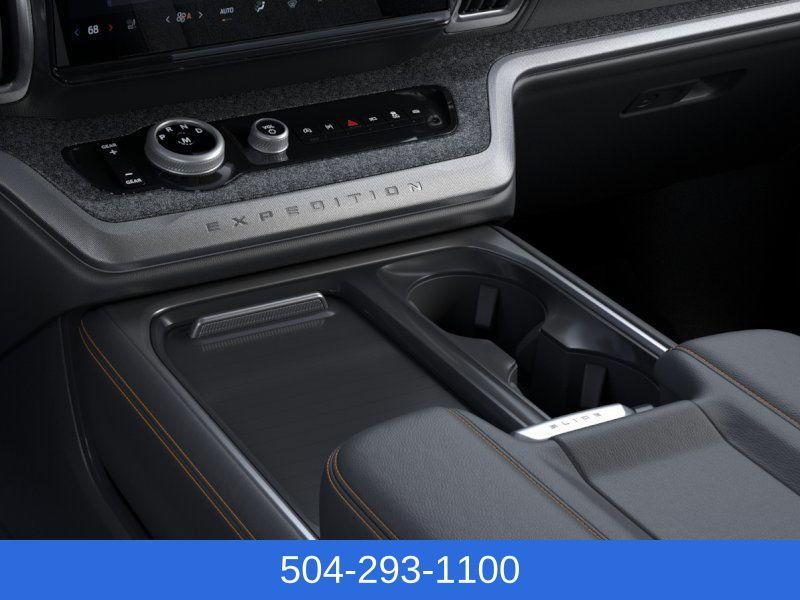new 2025 Ford Expedition car, priced at $84,785