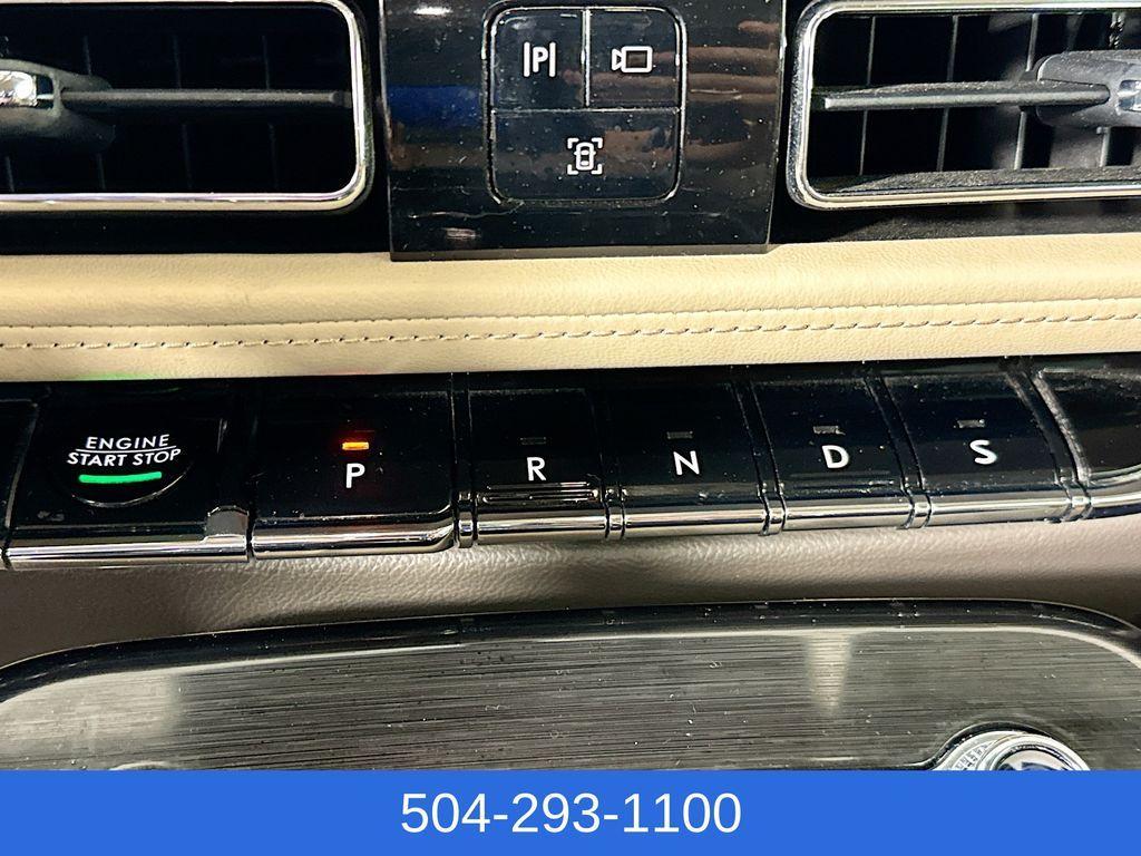 used 2021 Lincoln Nautilus car, priced at $24,455