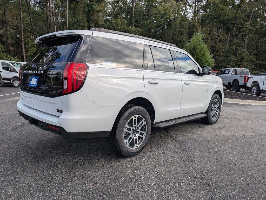 new 2025 Ford Expedition car, priced at $67,745