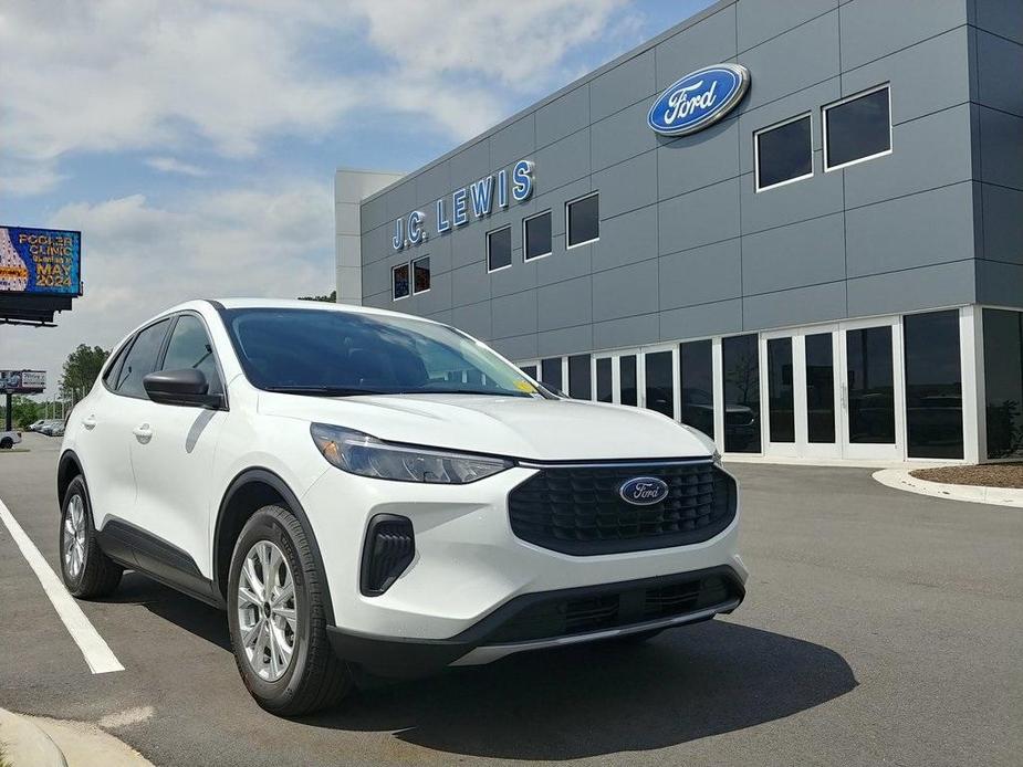 new 2024 Ford Escape car, priced at $30,990