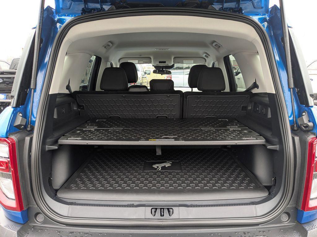 new 2025 Ford Bronco Sport car, priced at $37,005