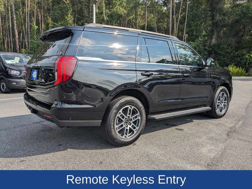 new 2025 Ford Expedition car, priced at $69,966