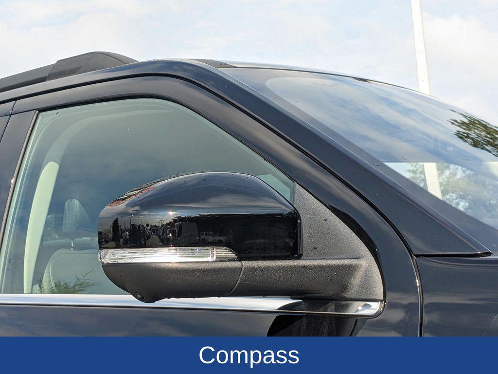 new 2025 Ford Expedition car, priced at $69,966