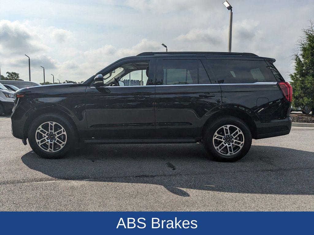new 2025 Ford Expedition car, priced at $69,966