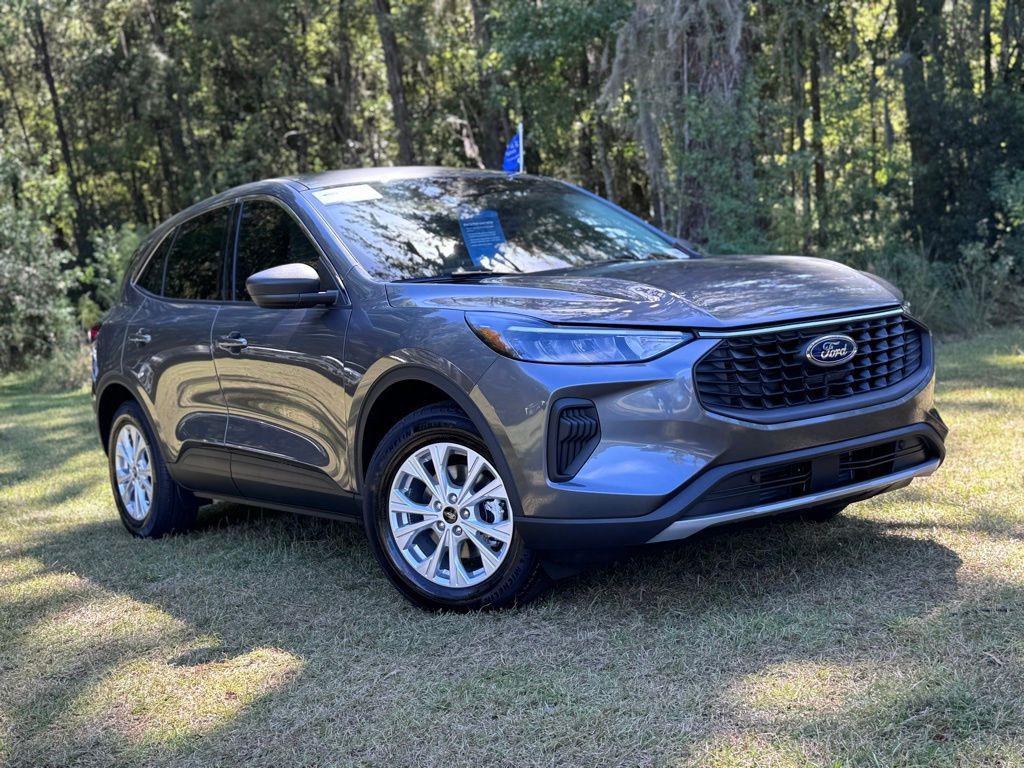 used 2024 Ford Escape car, priced at $23,000
