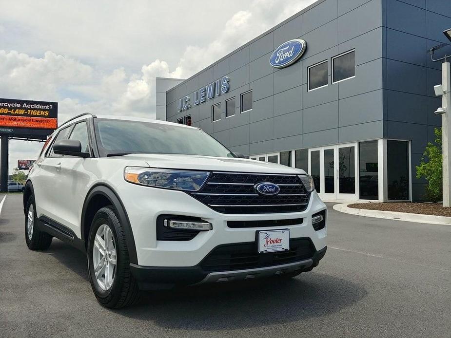 new 2024 Ford Explorer car, priced at $44,640