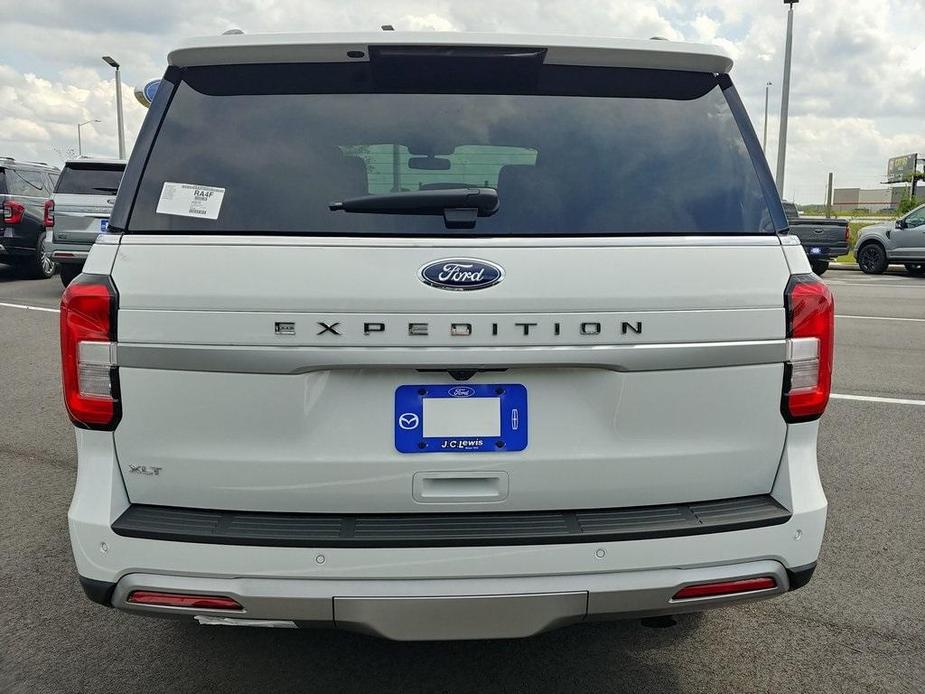 new 2024 Ford Expedition car, priced at $65,975