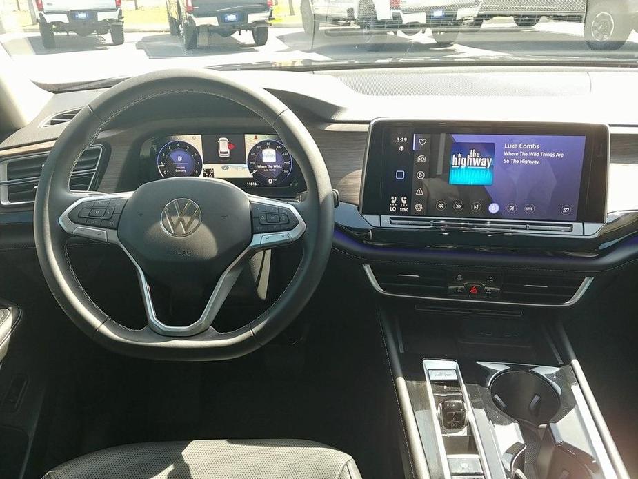 used 2024 Volkswagen Atlas car, priced at $43,000