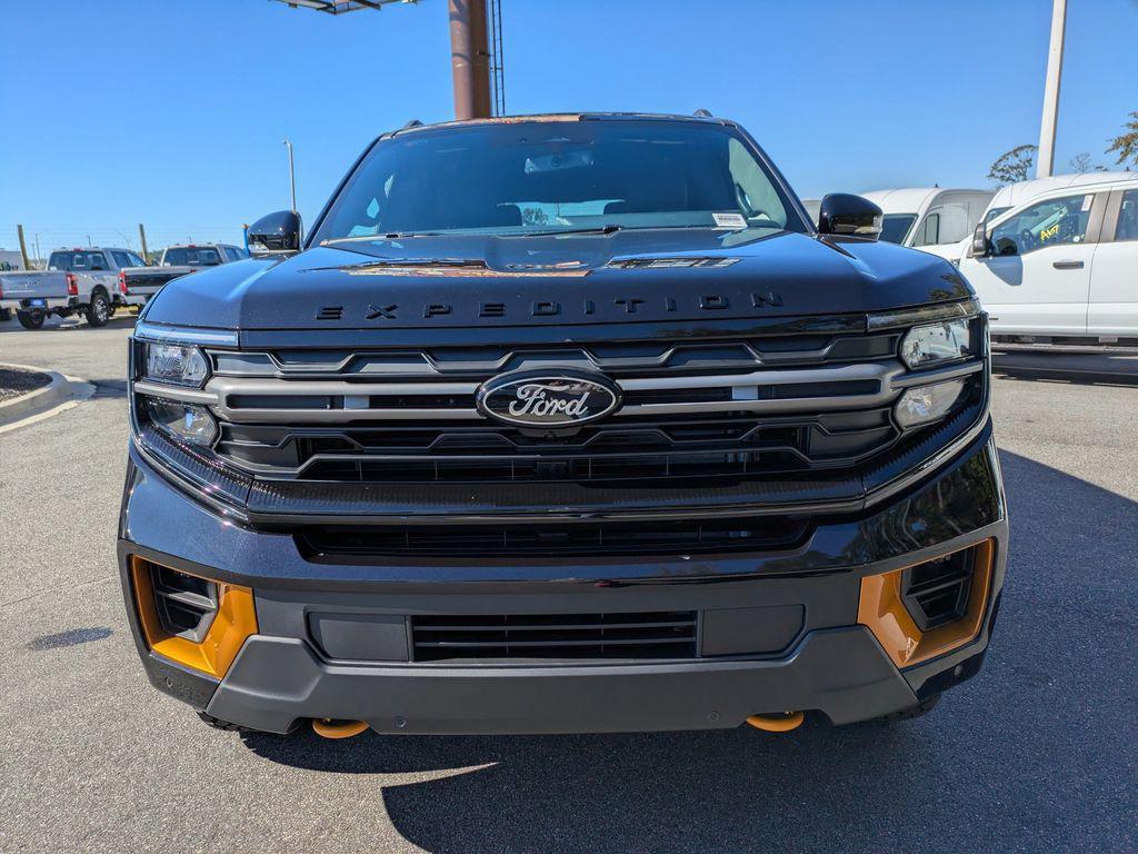 new 2025 Ford Expedition car, priced at $82,776