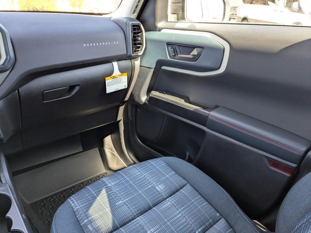 new 2025 Ford Bronco Sport car, priced at $32,215