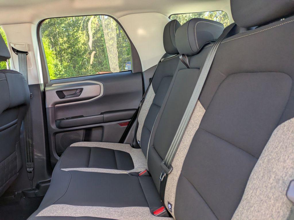 new 2025 Ford Bronco Sport car, priced at $33,075