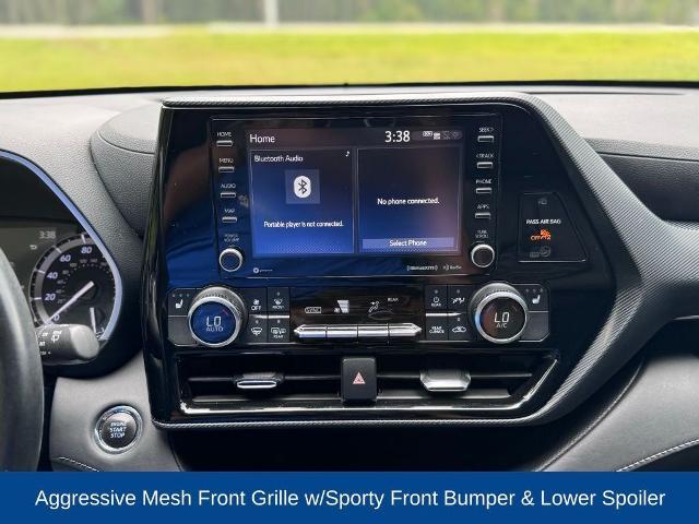 used 2022 Toyota Highlander car, priced at $30,000
