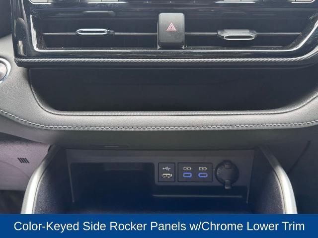 used 2022 Toyota Highlander car, priced at $30,000