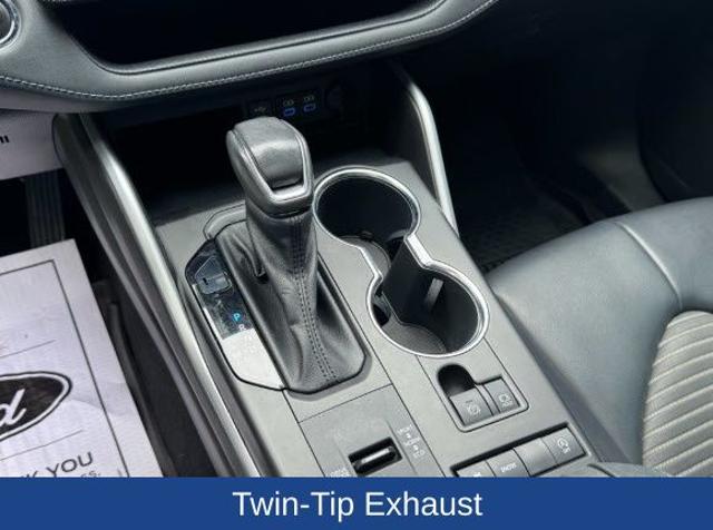 used 2022 Toyota Highlander car, priced at $30,000