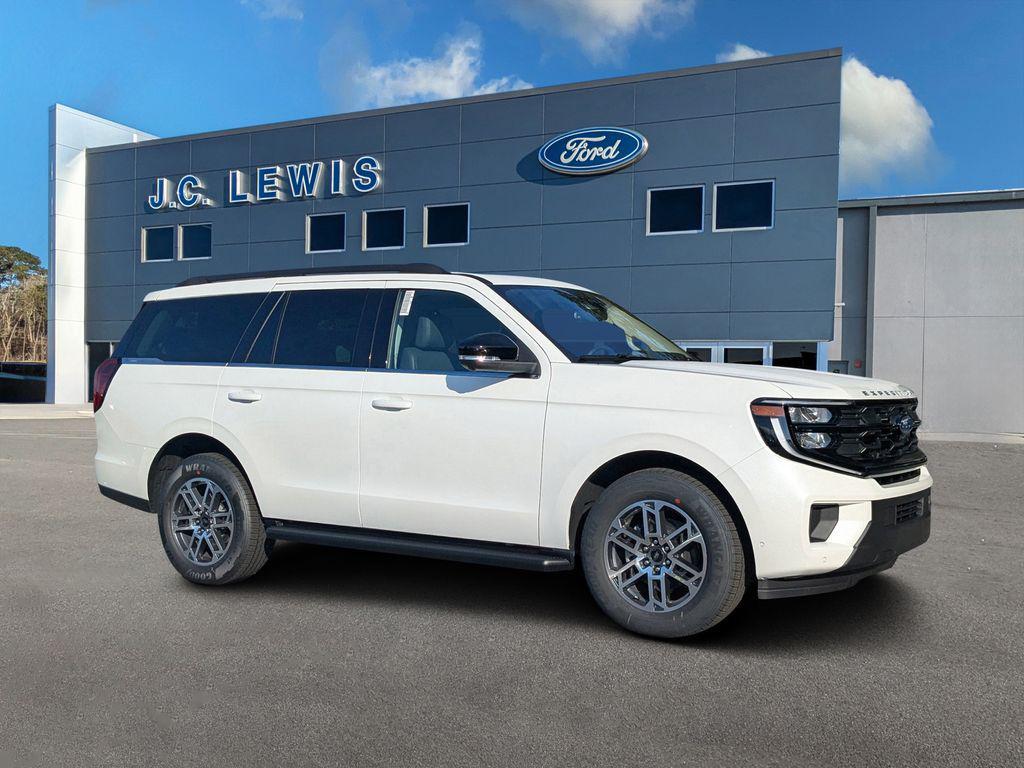 new 2025 Ford Expedition car, priced at $69,030