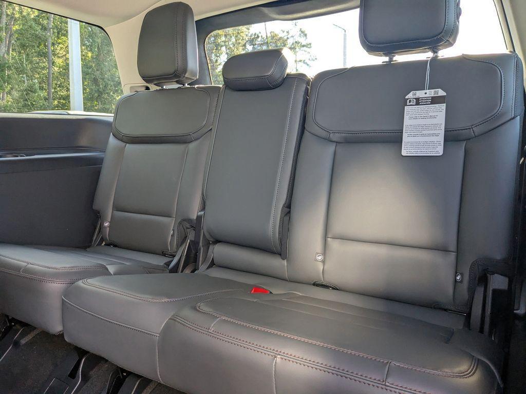 new 2025 Ford Expedition car, priced at $69,030