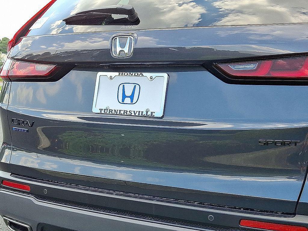 new 2026 Honda CR-V Hybrid car, priced at $41,675