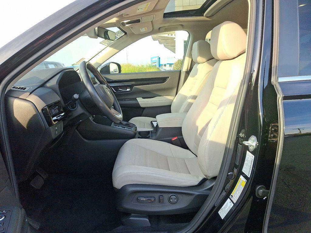 used 2023 Honda CR-V car, priced at $32,380