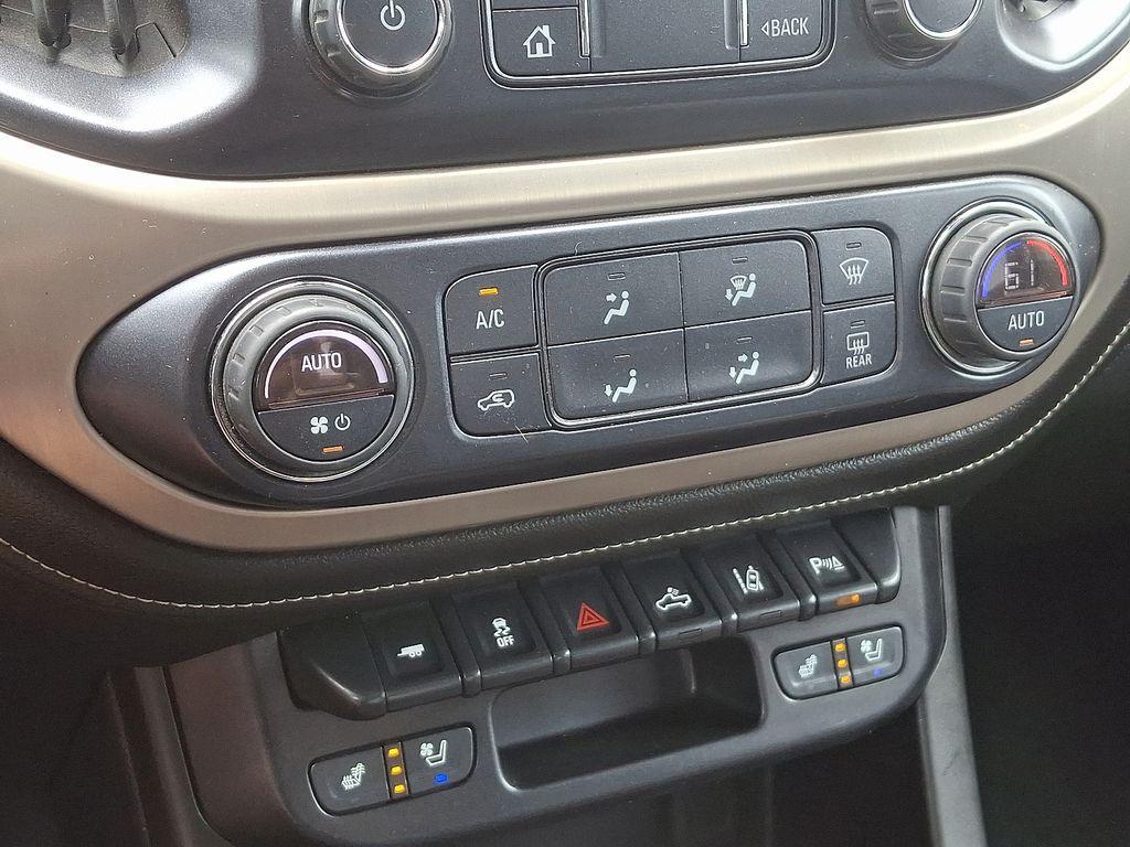 used 2019 GMC Canyon car, priced at $26,380