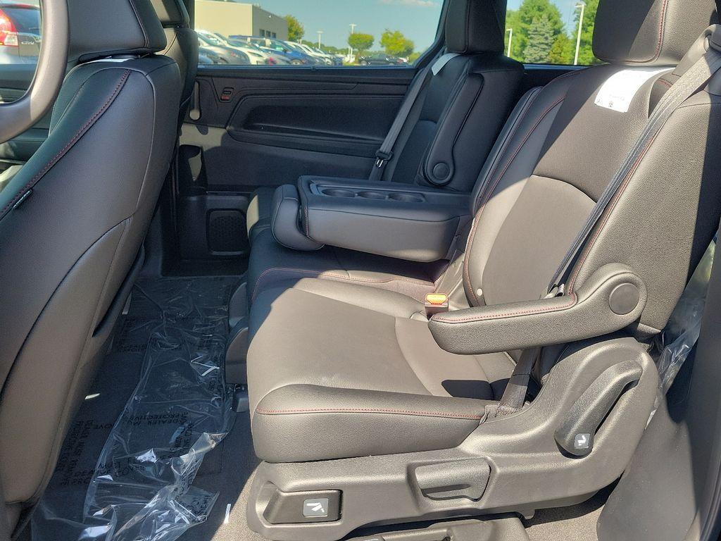 new 2025 Honda Odyssey car, priced at $44,820